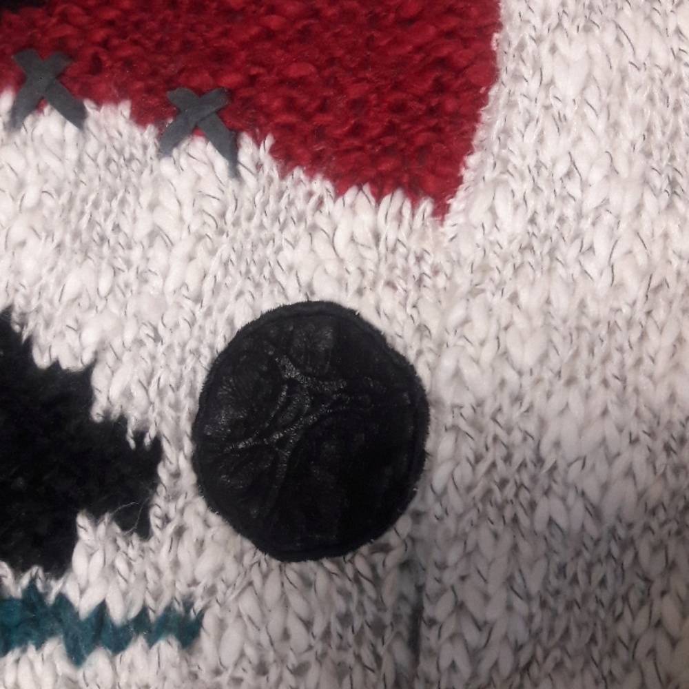 Winter Sweater - Picture 2 of 4